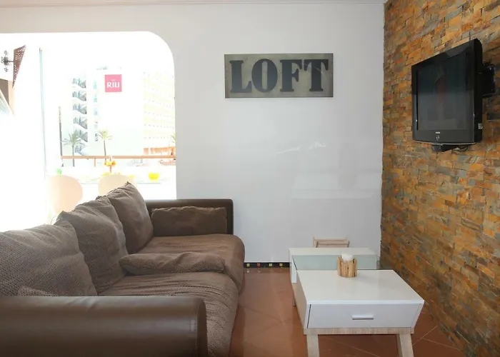 Center 2 - 300m אלבופיירה